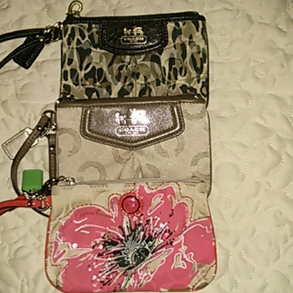 Coach sm wristlets 2 options to choose from. Priced Individually.
